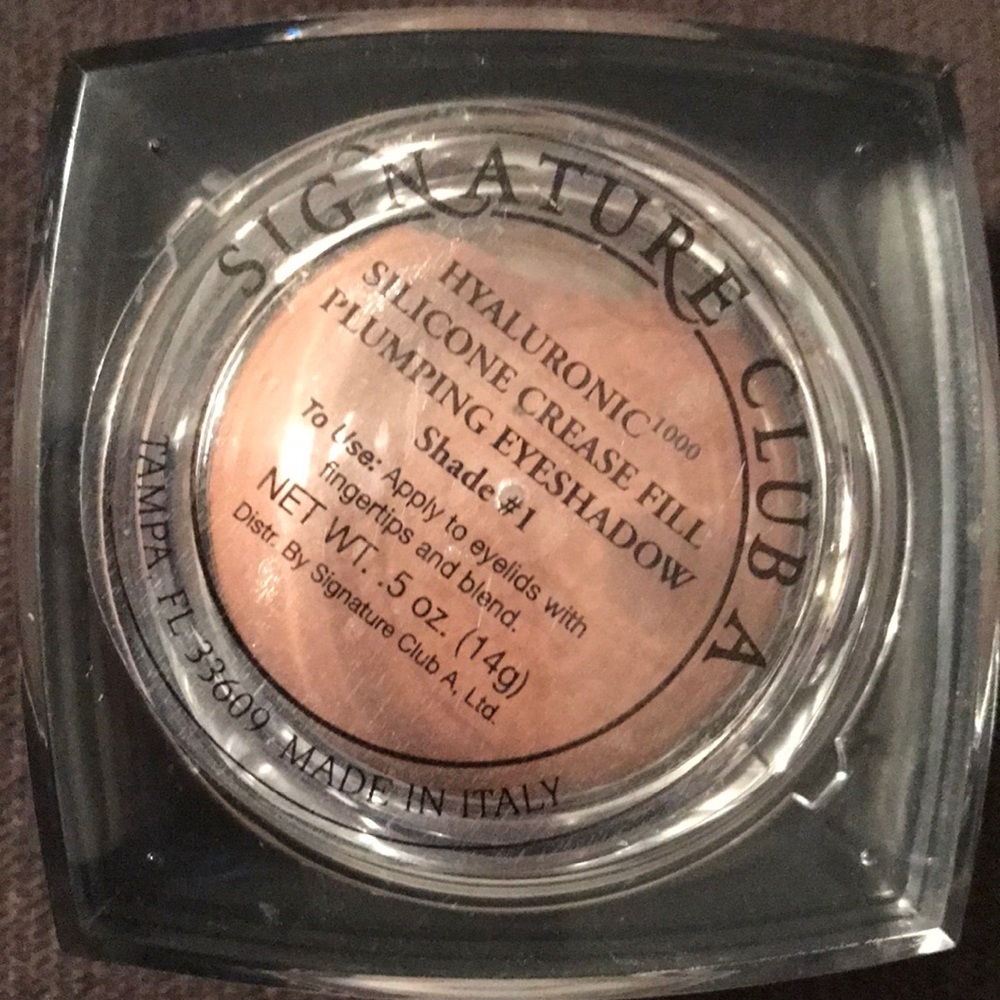 Signature Club A Hyaluronic Plumping Eyeshadow HSN